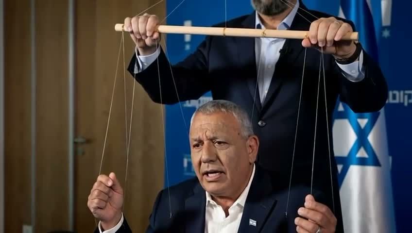 Video Circulating Online Shows Eisenkot as Puppet in Barak's Hands: 'You Chose Eisenkot, You Chose Barak'