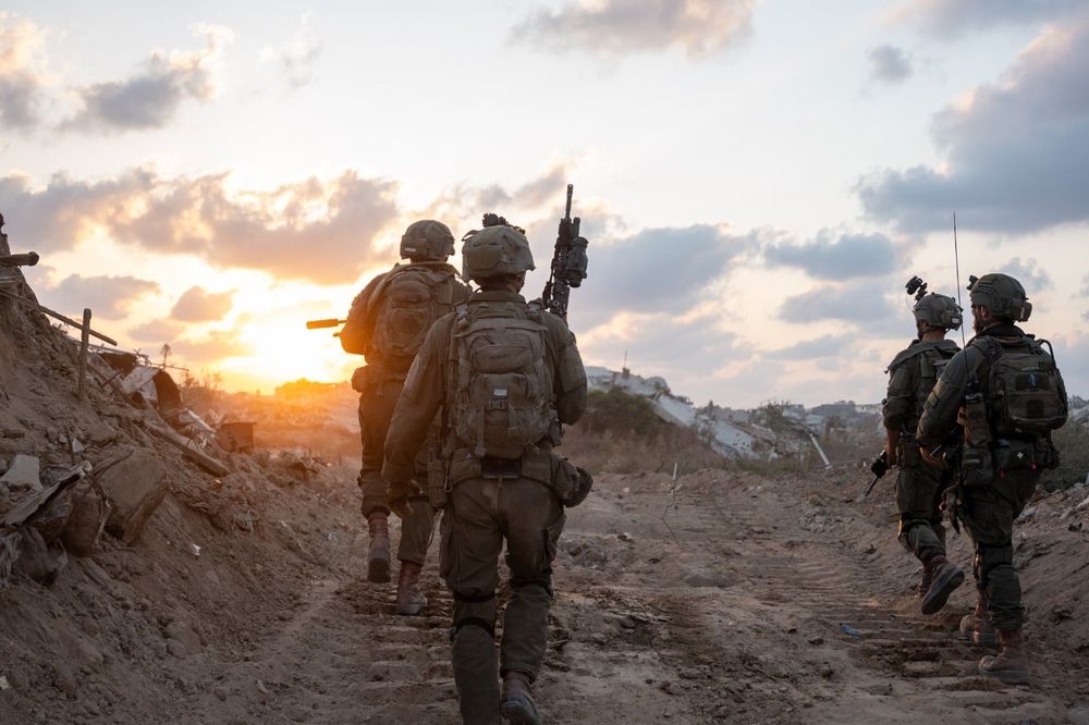החיילים שהסתתרו מאחורי צללית בנז"א חייבים לשלם על עלילת הדם