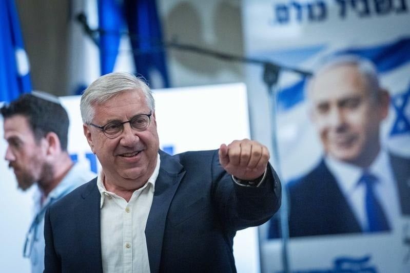 למה עזבתי אולפן ממוזג לטובת הפוליטיקה