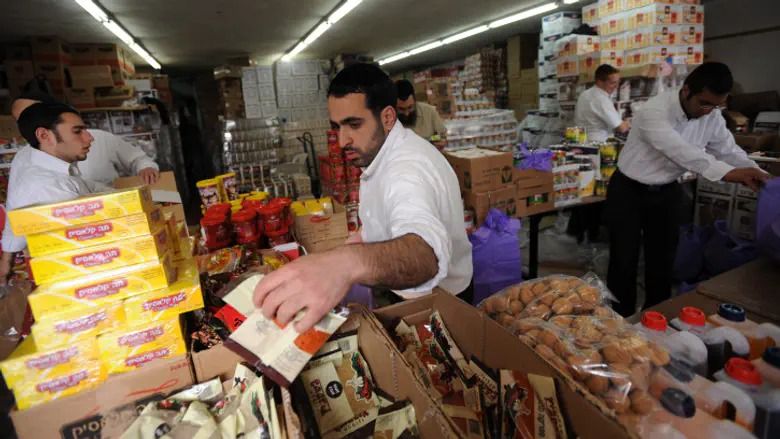 לקראת חגי תשרי, יומיים לפני החג: כך תוכלו לעזור למשפחות נזקקות בלחיצת