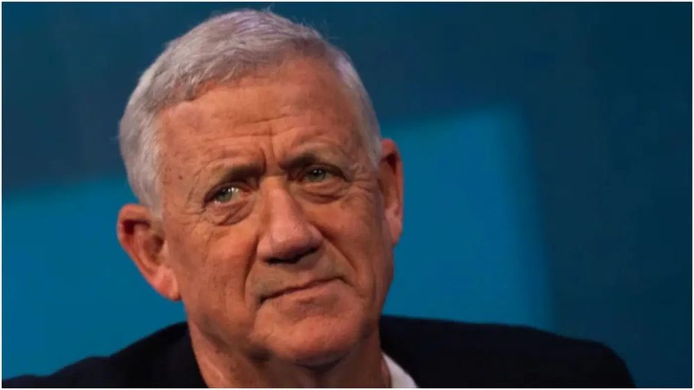 Gantz withdraws from Knesset race and calls for unity government