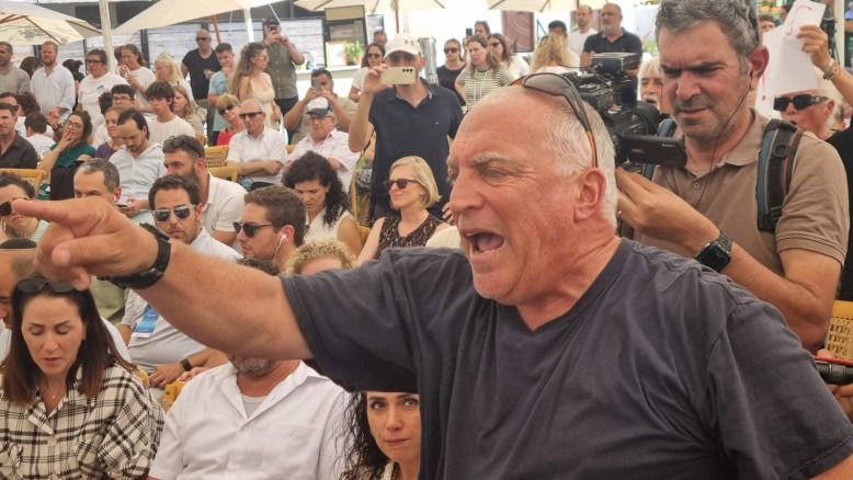 "רוצים עורך דין? תשלמו": אביה של רוני אשל ז"ל עולה למתקפה