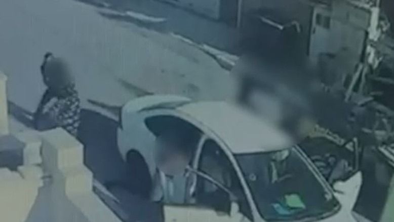 Suspect: Threatened ex-wife in front of children: 'If you don't come - I'll abduct you'