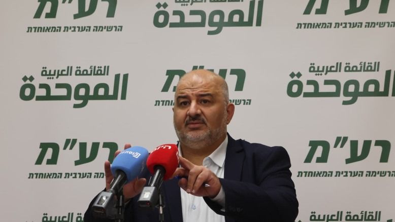 חתמו על הסכם עודפים