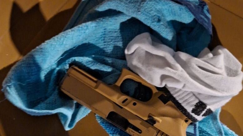 A 21-year-old arrested on suspicion of shooting in Jaffa; loaded gun seized near his home