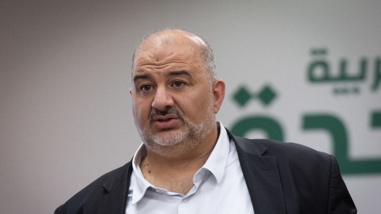 « Abou Yair comprend que c'est son seul chemin » : Mansour Abbas en première réaction à la destitution du Ra'am