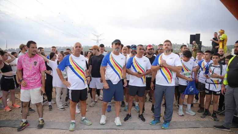 Le chef de la police et le commandant du district Nord ont participé ce matin à une course en mémoire des martyrs de la communauté druze