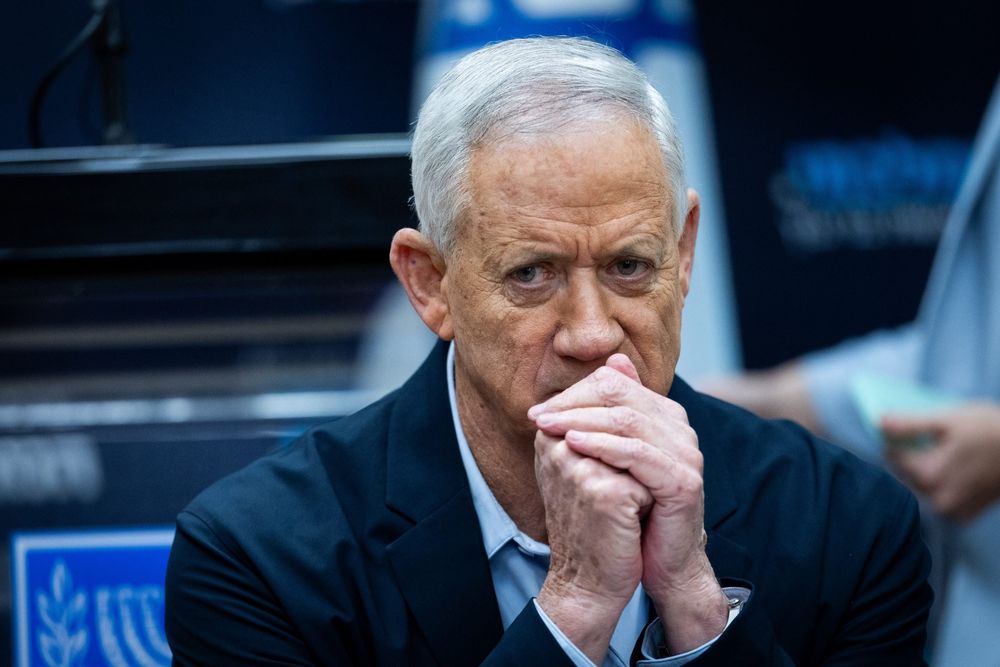 בני גנץ חושף: התקשרתי לאחל לנתניהו 'שנה טובה' וזה מה שקרה