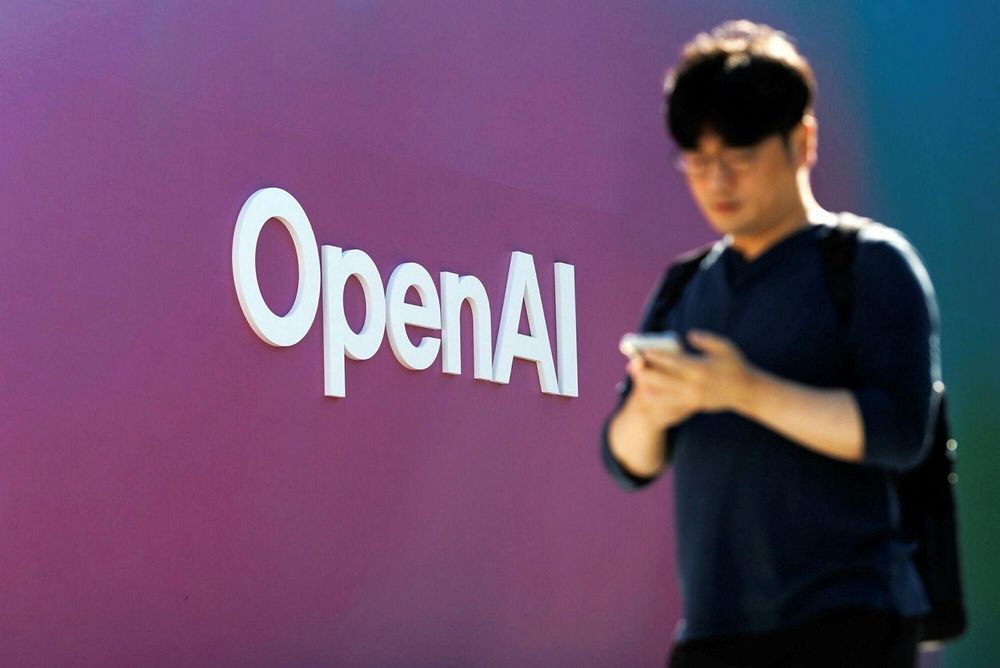 העבודה של אנליסטים בוול סטריט בסכנה? OpenAI משיקה ChatGPT לפיננסים