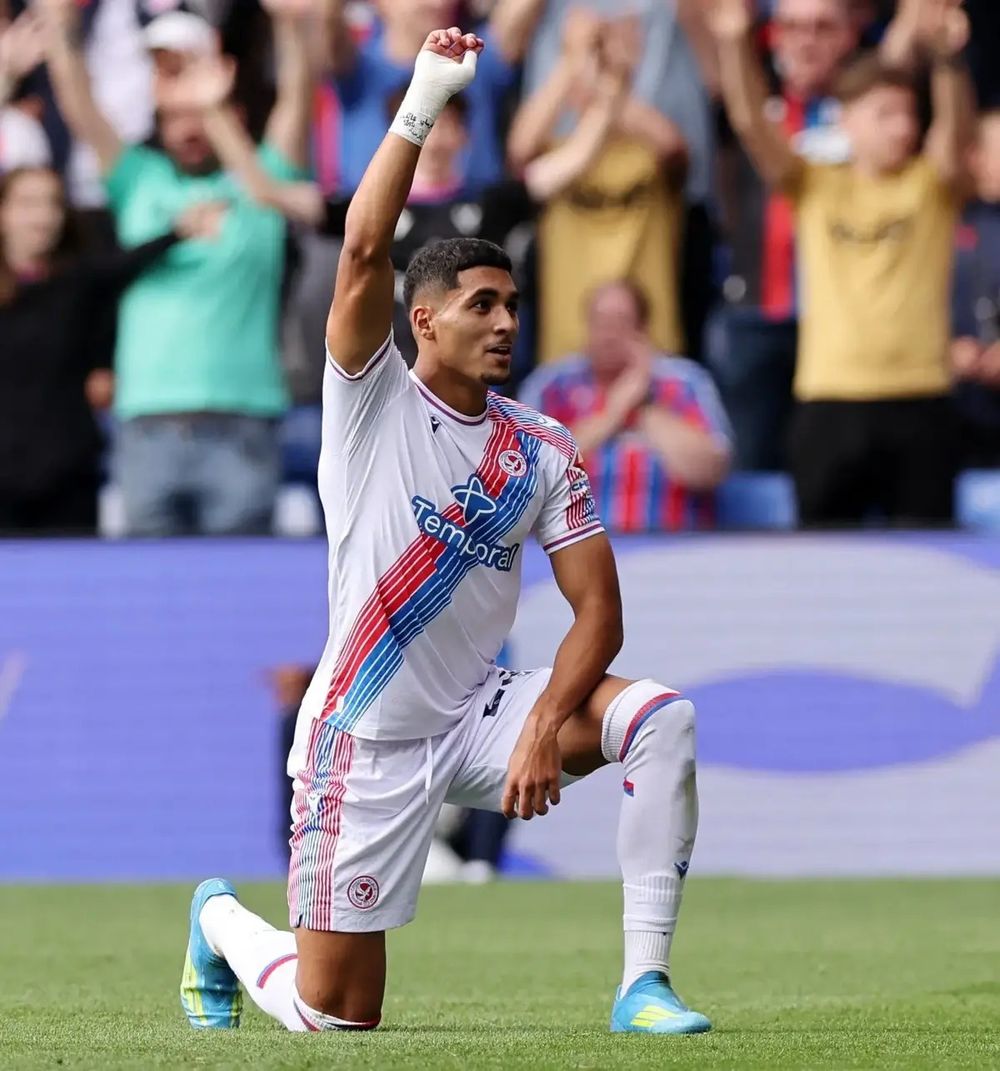 En direct sur Sport3: Crystal Palace-Lech Poznań 0:0 (1ère mi-temps)
