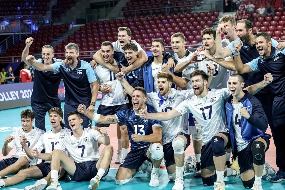 После великого камбэка: первая победа женской сборной на чемпионате Европы