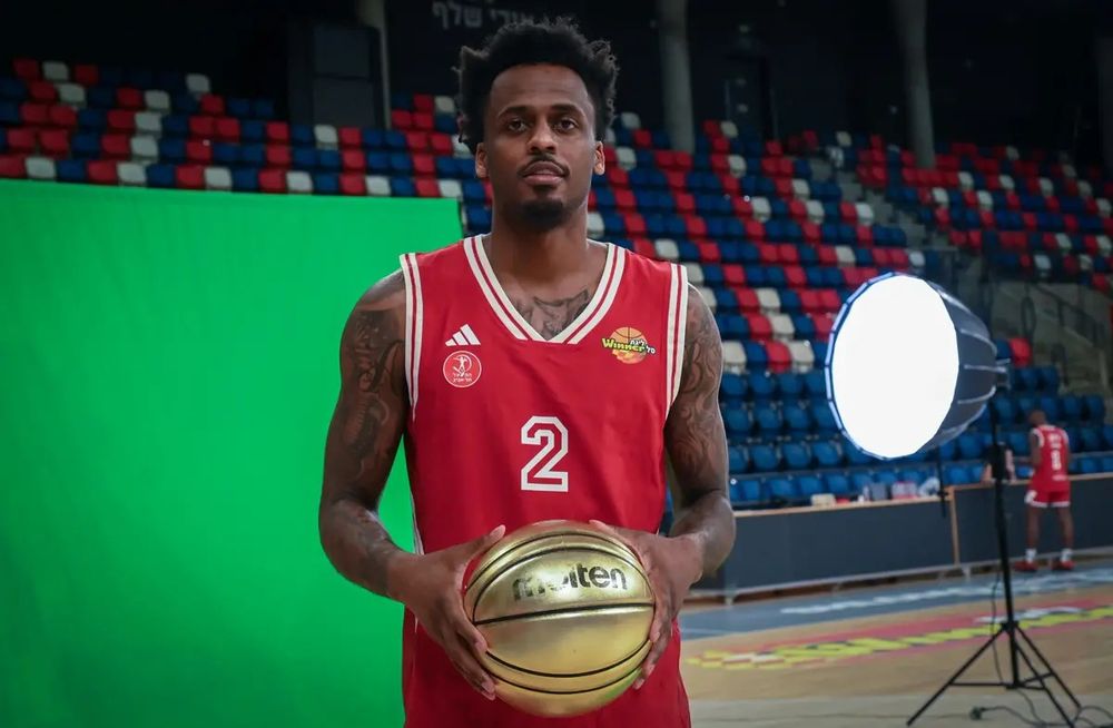 "I'm one of the best scorers in Euroleague": Antonio Blakeney exclusive interview